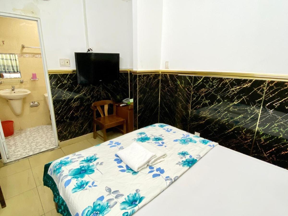 Ngoc Trinh Hotel Ho Şi Min Exterior foto