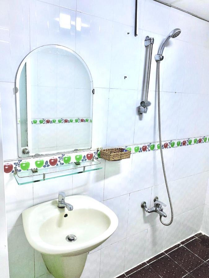Ngoc Trinh Hotel Ho Şi Min Exterior foto